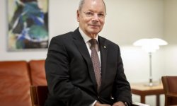 Vit skulu styrkja Tilhaldið